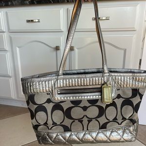 AUTHENTIC Coach Purse.